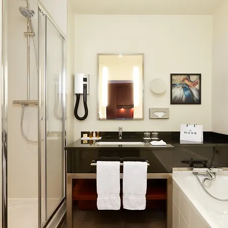 Clarion Paris Cdg Airport 4*