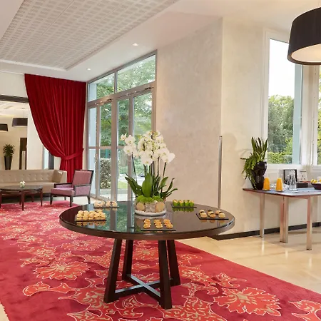 Clarion Paris Cdg Airport 4*