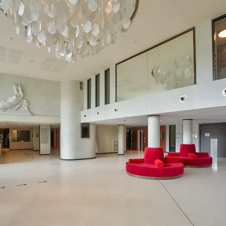 Clarion Paris Cdg Airport Hotell