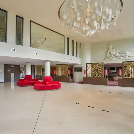 Hotel Clarion Paris Cdg Airport 4*