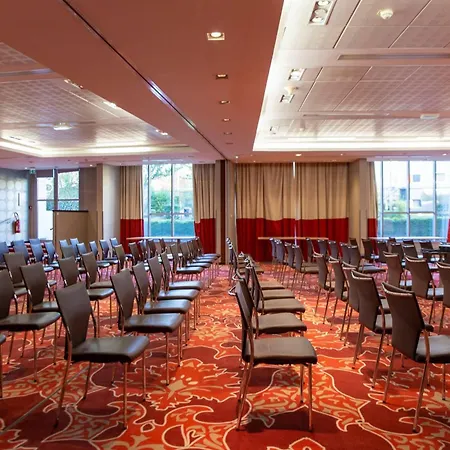 Clarion Paris Cdg Airport Hotel 4*