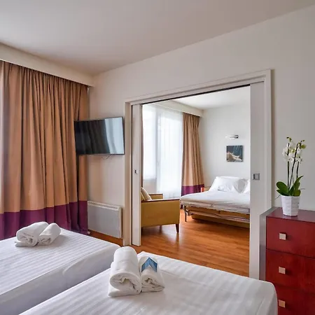Clarion Paris Cdg Airport 4* Roissy-en-France