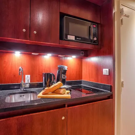 Clarion Paris Cdg Airport Hotel 4*