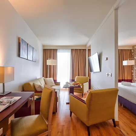 Hotel Clarion Paris Cdg Airport 4*