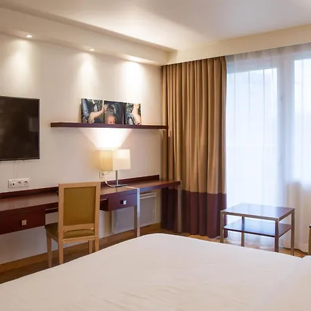 Hotel Clarion Paris Cdg Airport 4*
