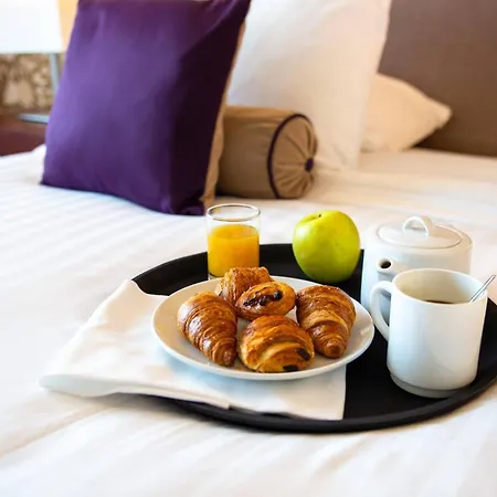 Clarion Paris Cdg Airport 4*
