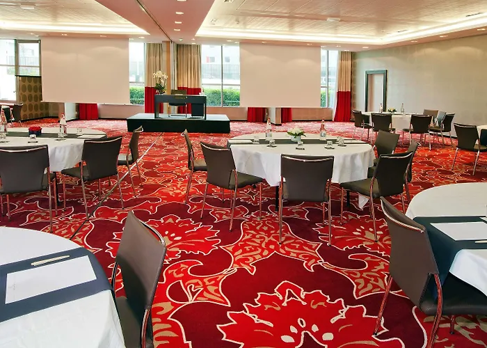 Clarion Paris Cdg Airport 4*