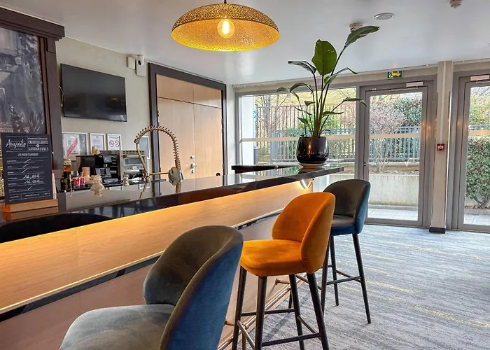 Отель Clarion Paris Cdg Airport 4*